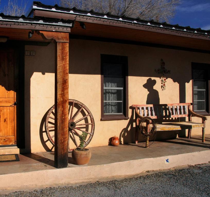 The Maverick Inn アルパイン エクステリア 写真
